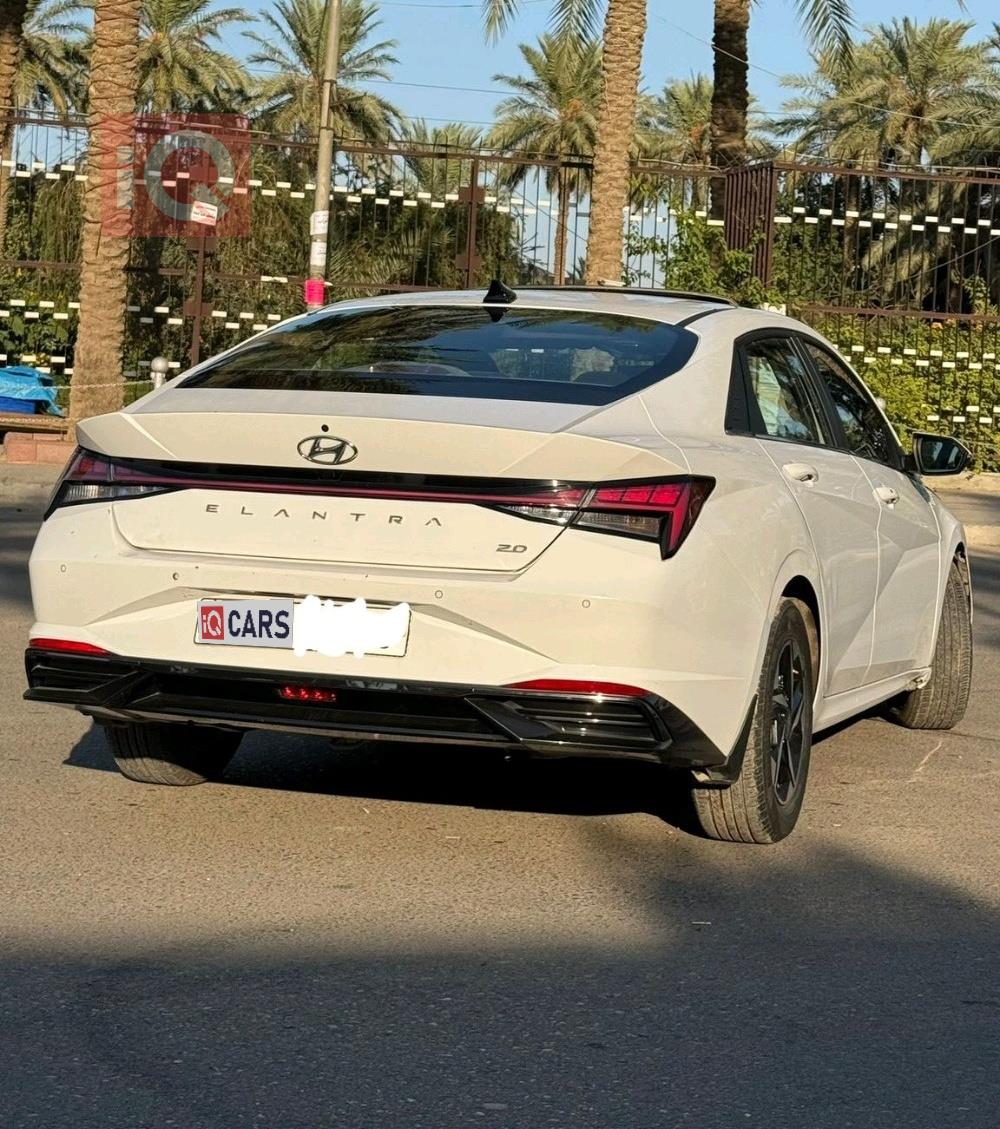 هيونداي النترا